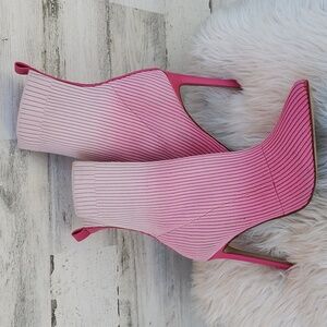 STEVE MADDEN STILETO HEELED KNIT SOCK BOOT